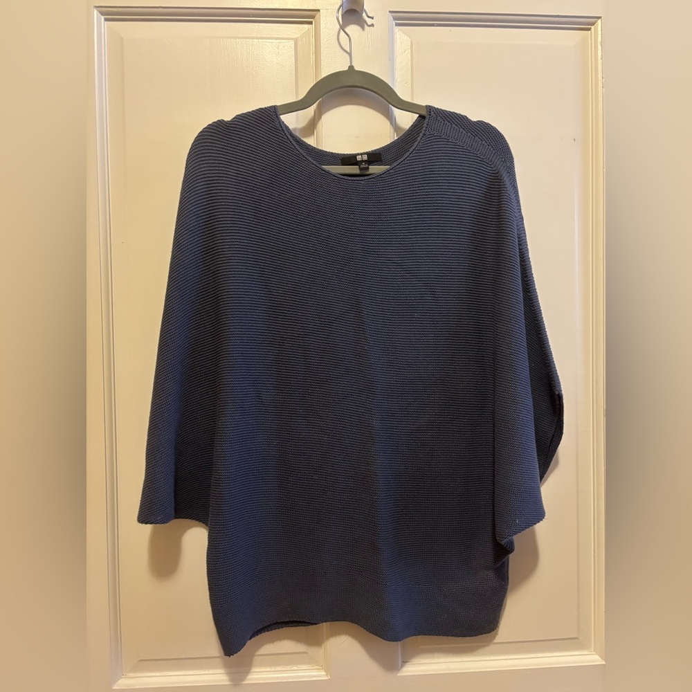 Uniqlo Gray/Blue Textured Knit Poncho/Sweater